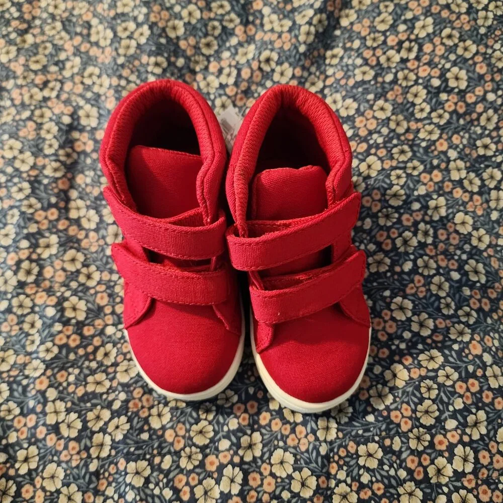 NWT Baby Gap Size 6 Spiderman High Top Sneakers - Picture 3 of 4